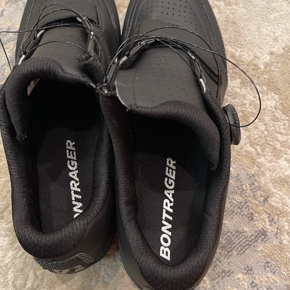Bontrager
Foray Mountain Shoe good condition size 8.5 - Picture 4 of 11